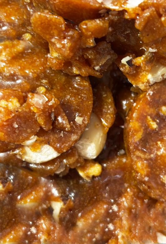 Yummy Yummy Nut Brittle